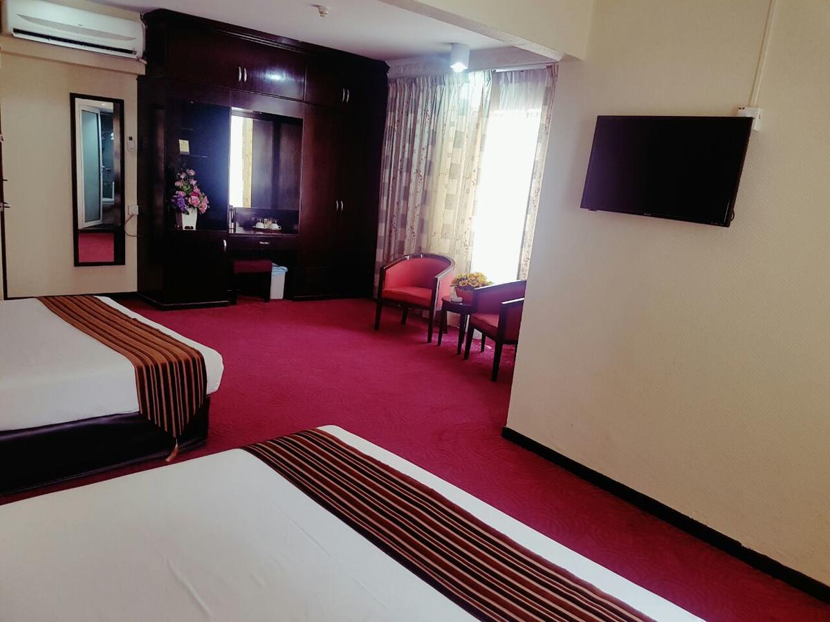 Palace Hotel 2*